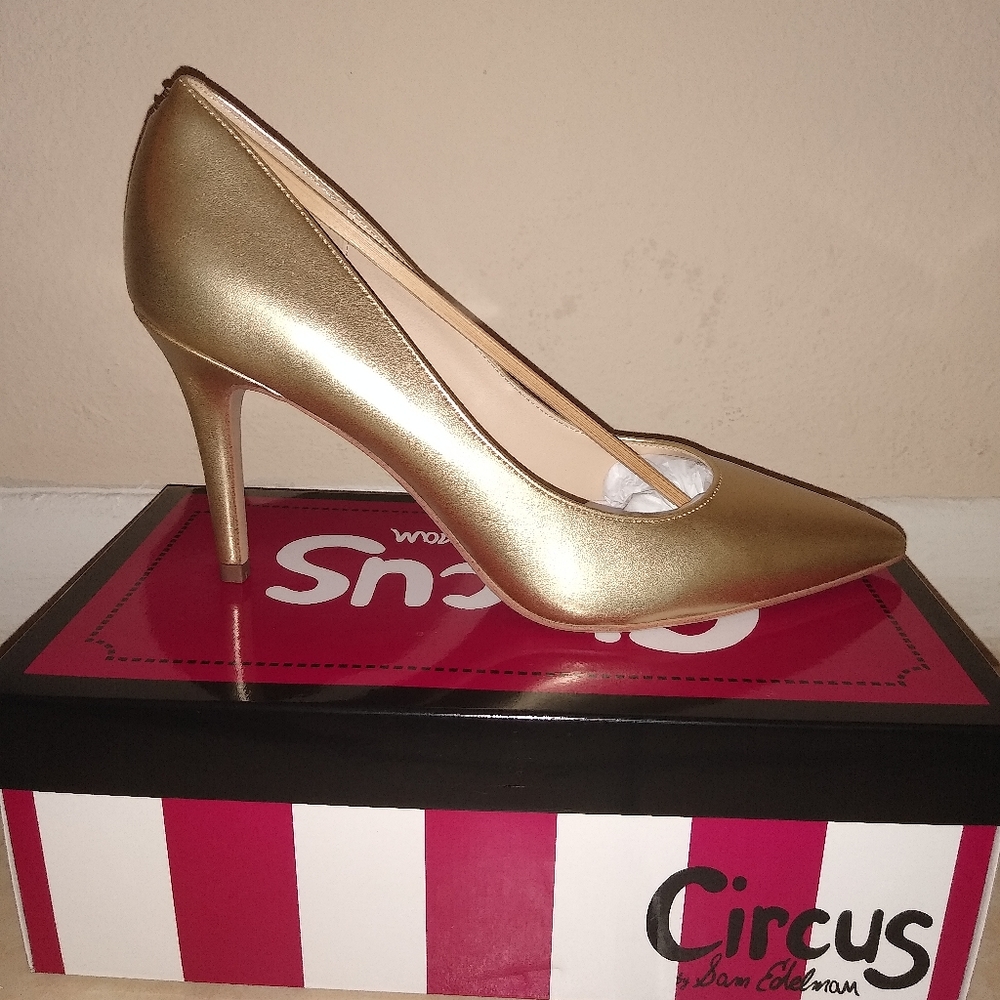 BRAND NEW SAM EDELMAN PUMPS